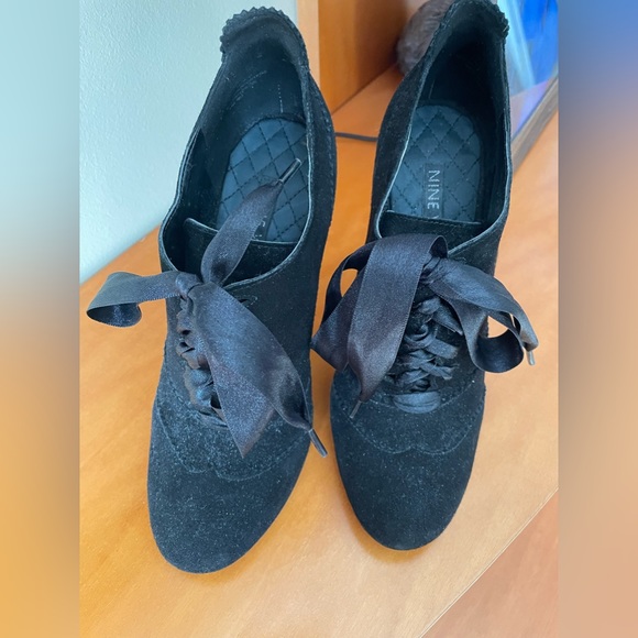 Nine West women shoes High heel black suede size 5 - Picture 3 of 6